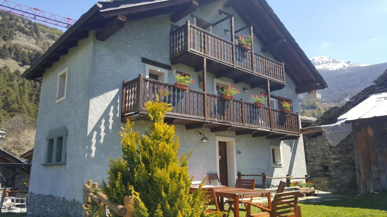 Home Sweet Home Antey-Saint-André 外观 照片